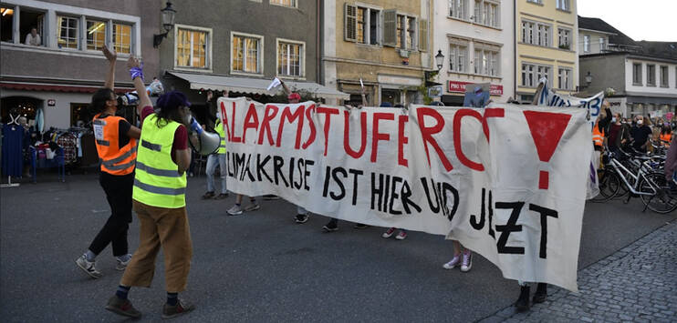 Das Motto der Streikenden in Winterthur: «Alarmstufe Rot». (Bild: zVg/Klimastreik Winterthur)