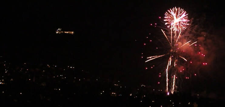 Trotz den Lockerungen des Bundes steht das traditionelle Feuerwerk von Stein am Rhein auf der Kippe. (Screenshot: TELE TOP)